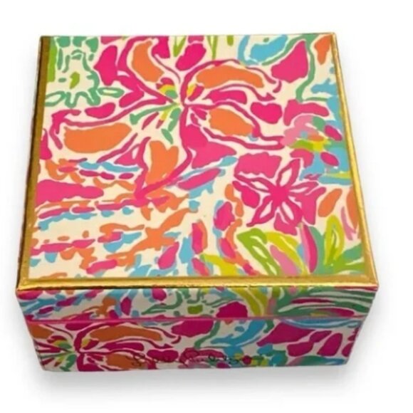 Lilly Pulitzer lacquer box in Spot Ya print perfect for jewelry or trinkets NWT - Picture 1 of 9